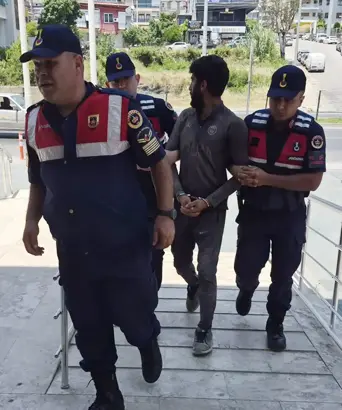 Alanya Firari Hukumlu Yakalandi Antalya1.Jpg