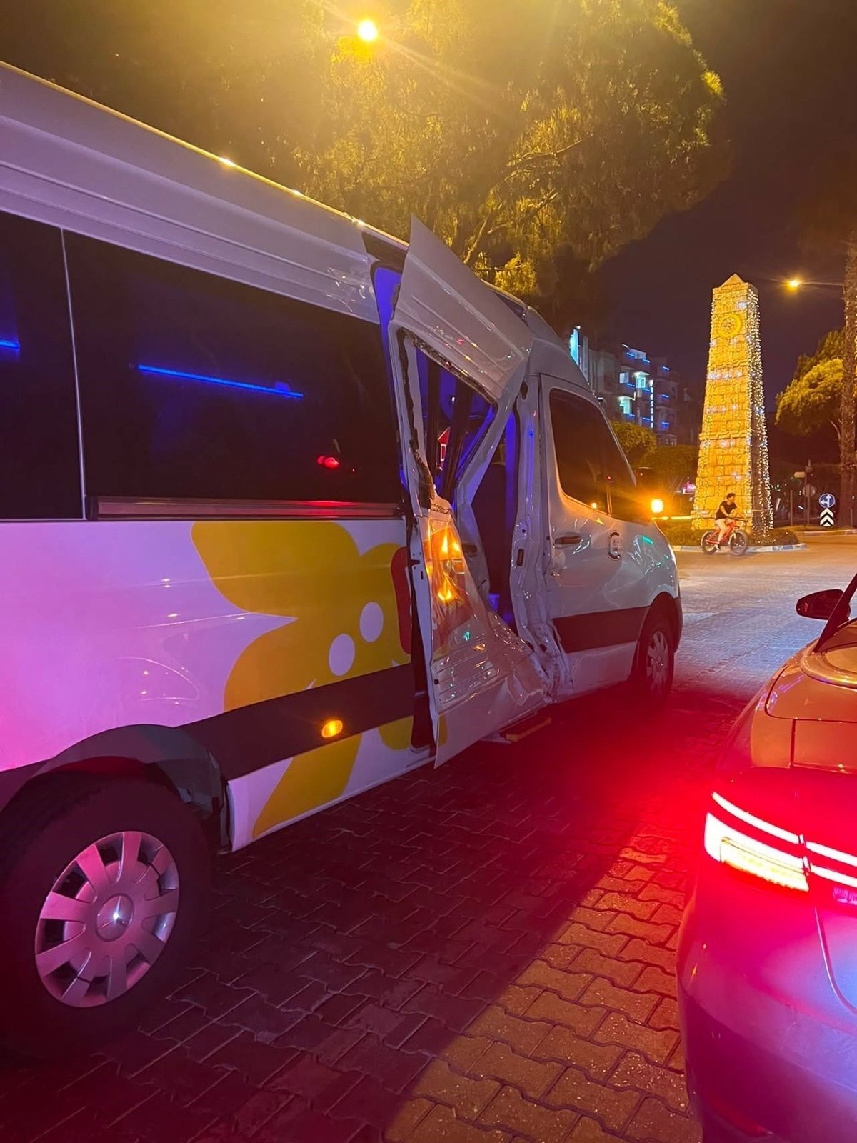 Alanya Trafik Kazasi Antalya Rus Turist1