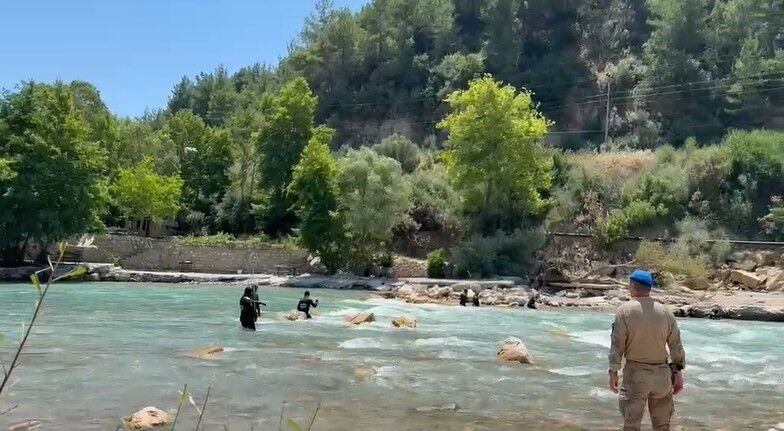 Alara Cayi Kayip Genc 17 Gun Antalya4