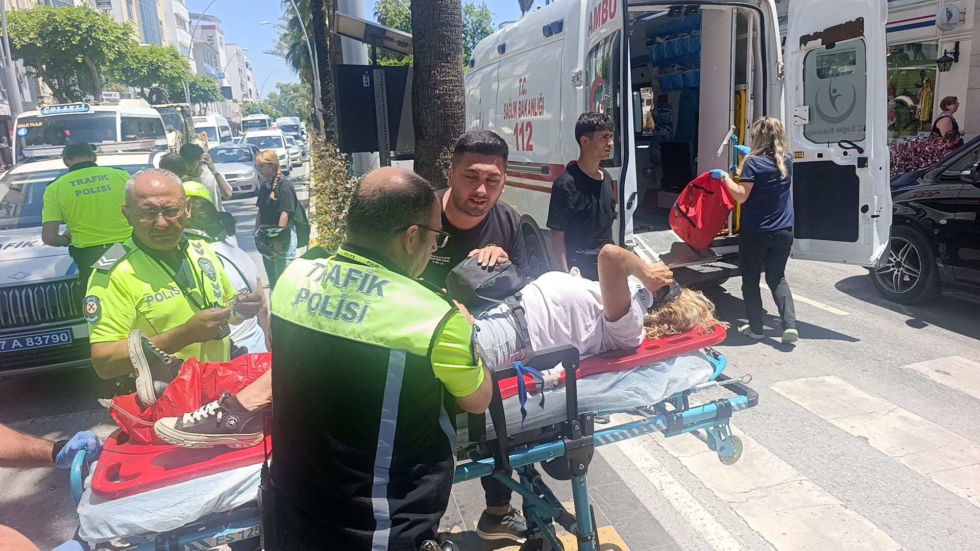 Alman Kadin Kaza Turist Antalya