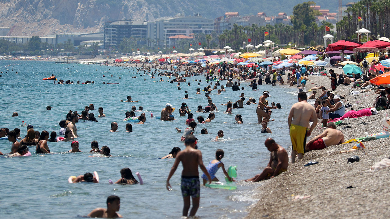 Antalya Sahil Sicaklik Artti Yogunluk4