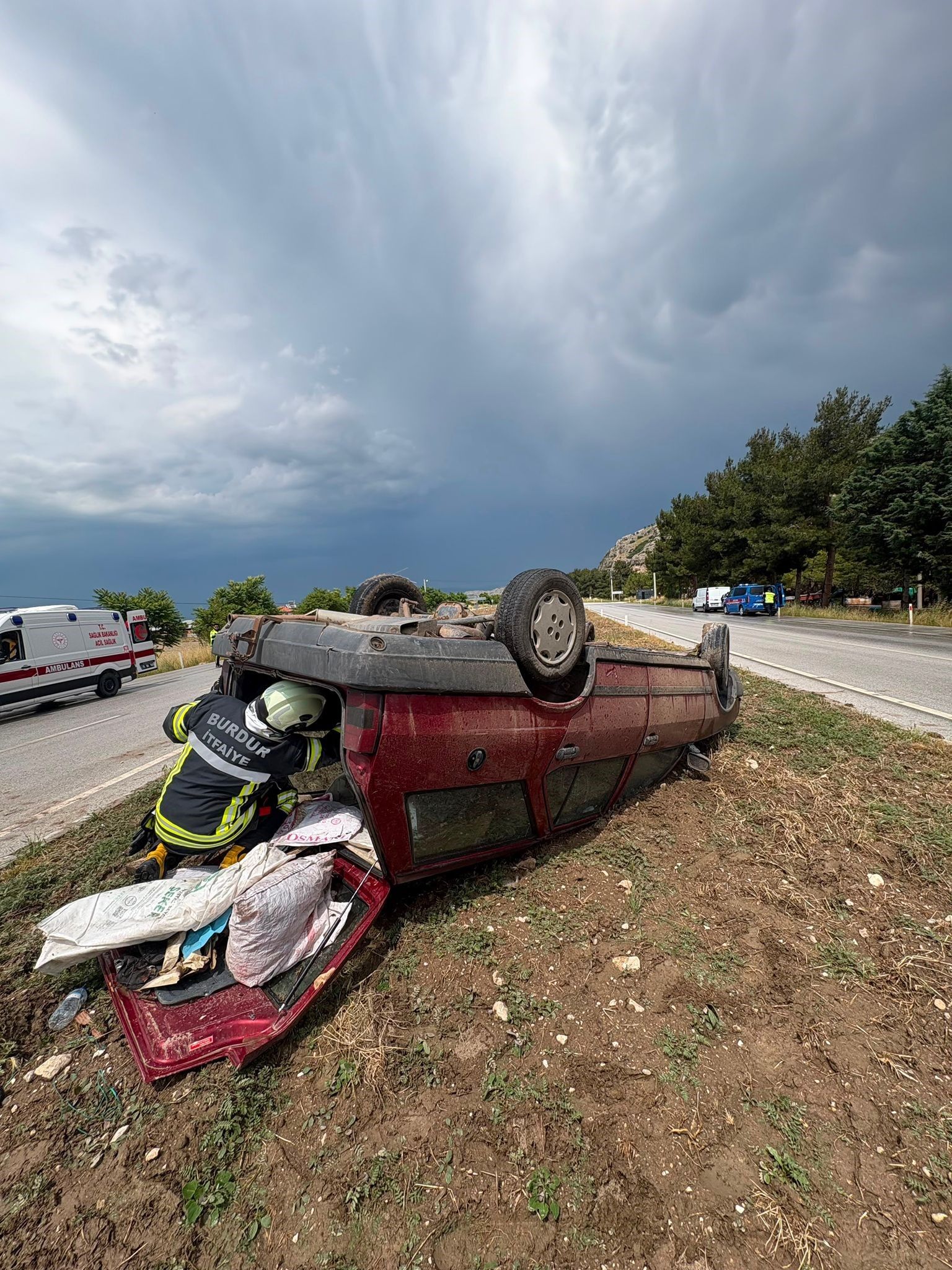 Burdur Otomobil Takla Atti2