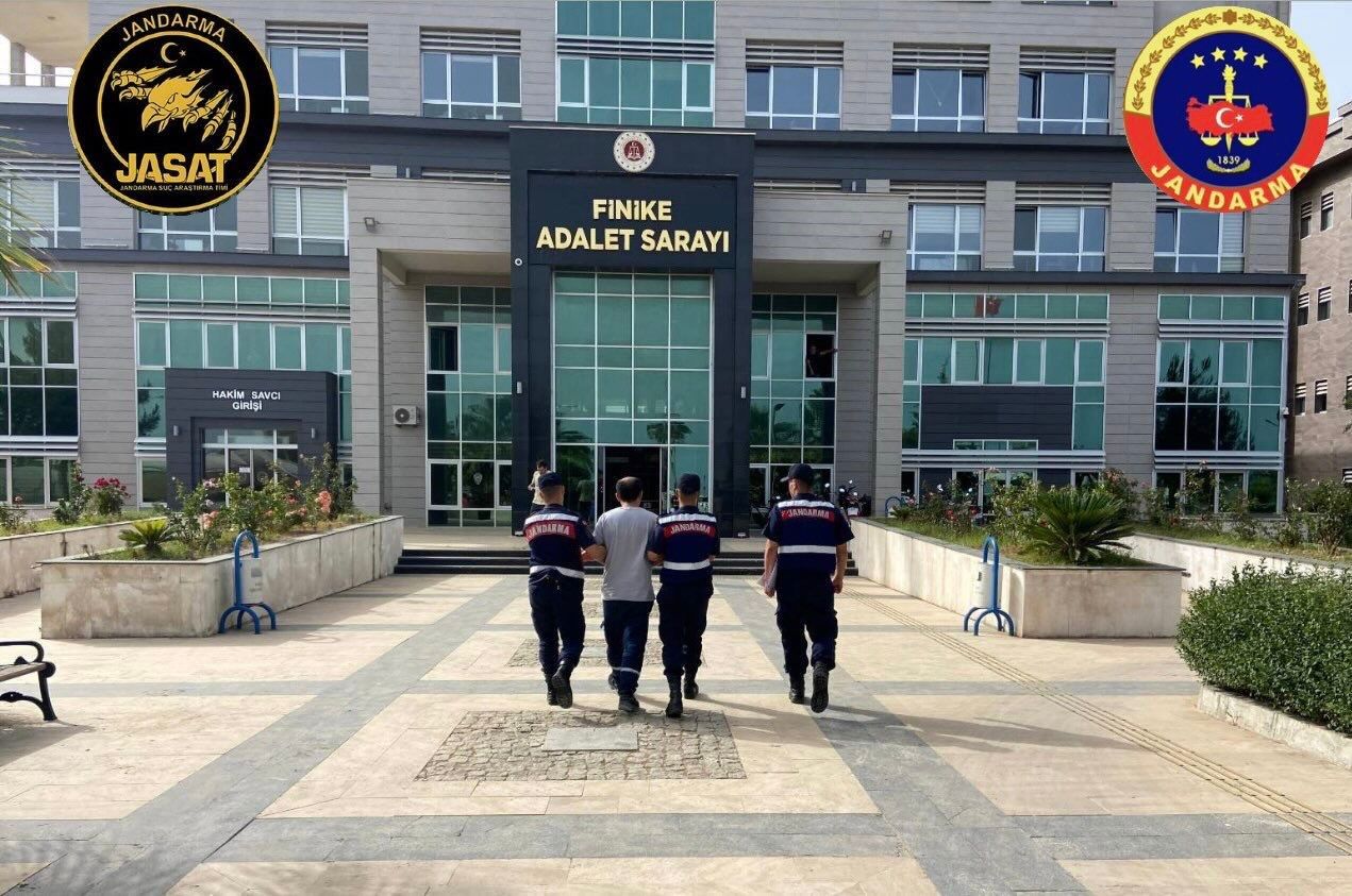 Finike Hukumlu Yakalandi1