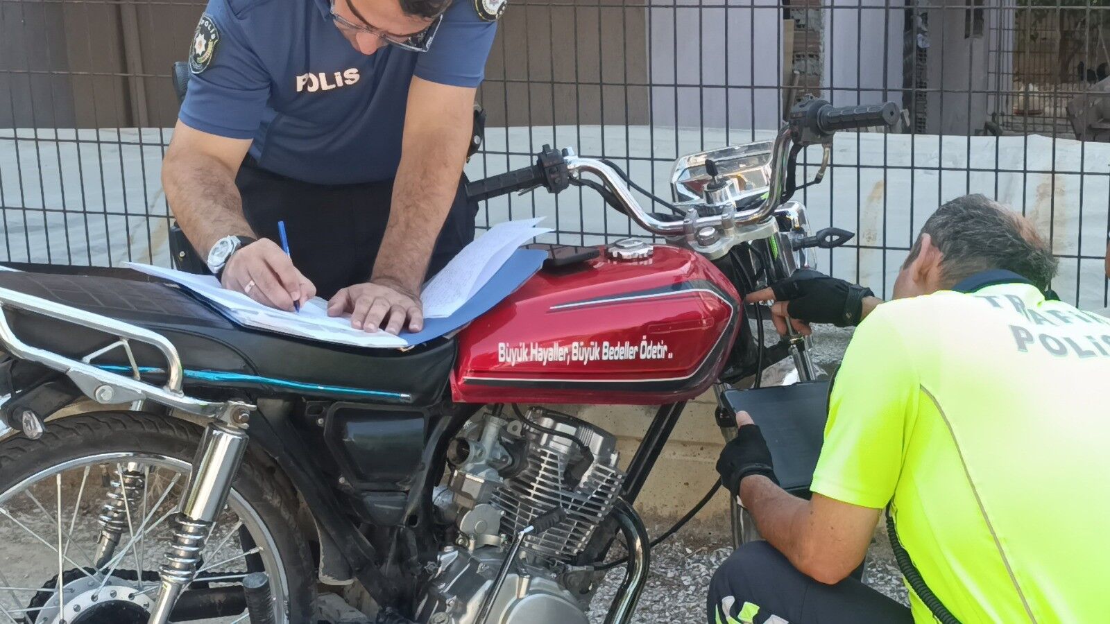 Manavgat Antalya Motosiklet Polis1