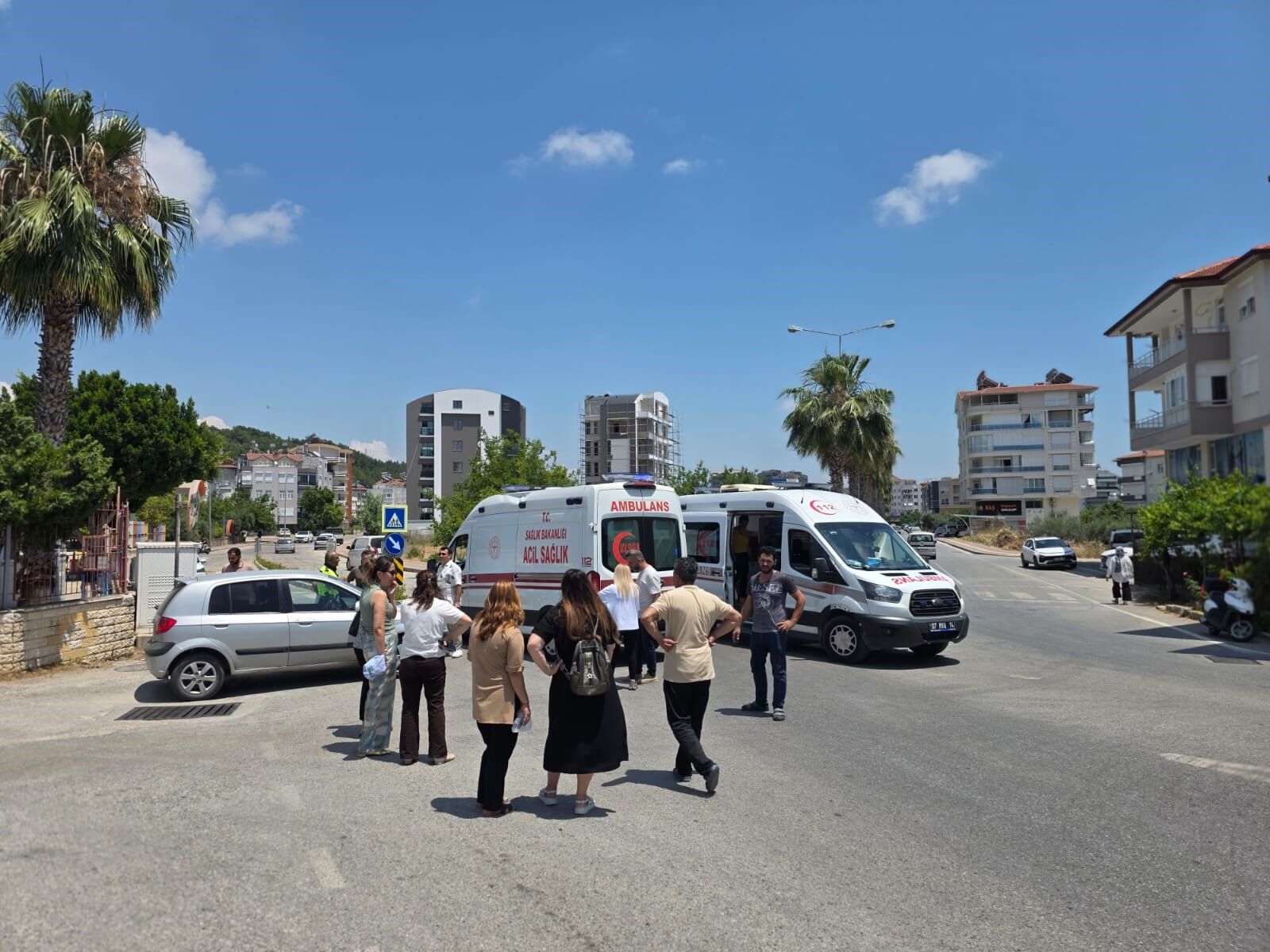 Manavgat Aydinevler Mahallesi Kaza 2Yaral3