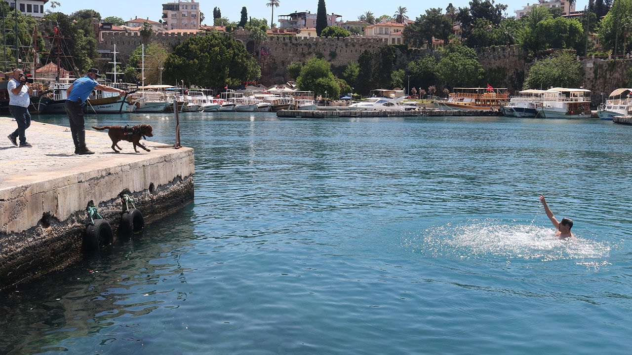Mico Deniz Polisi Antalya3
