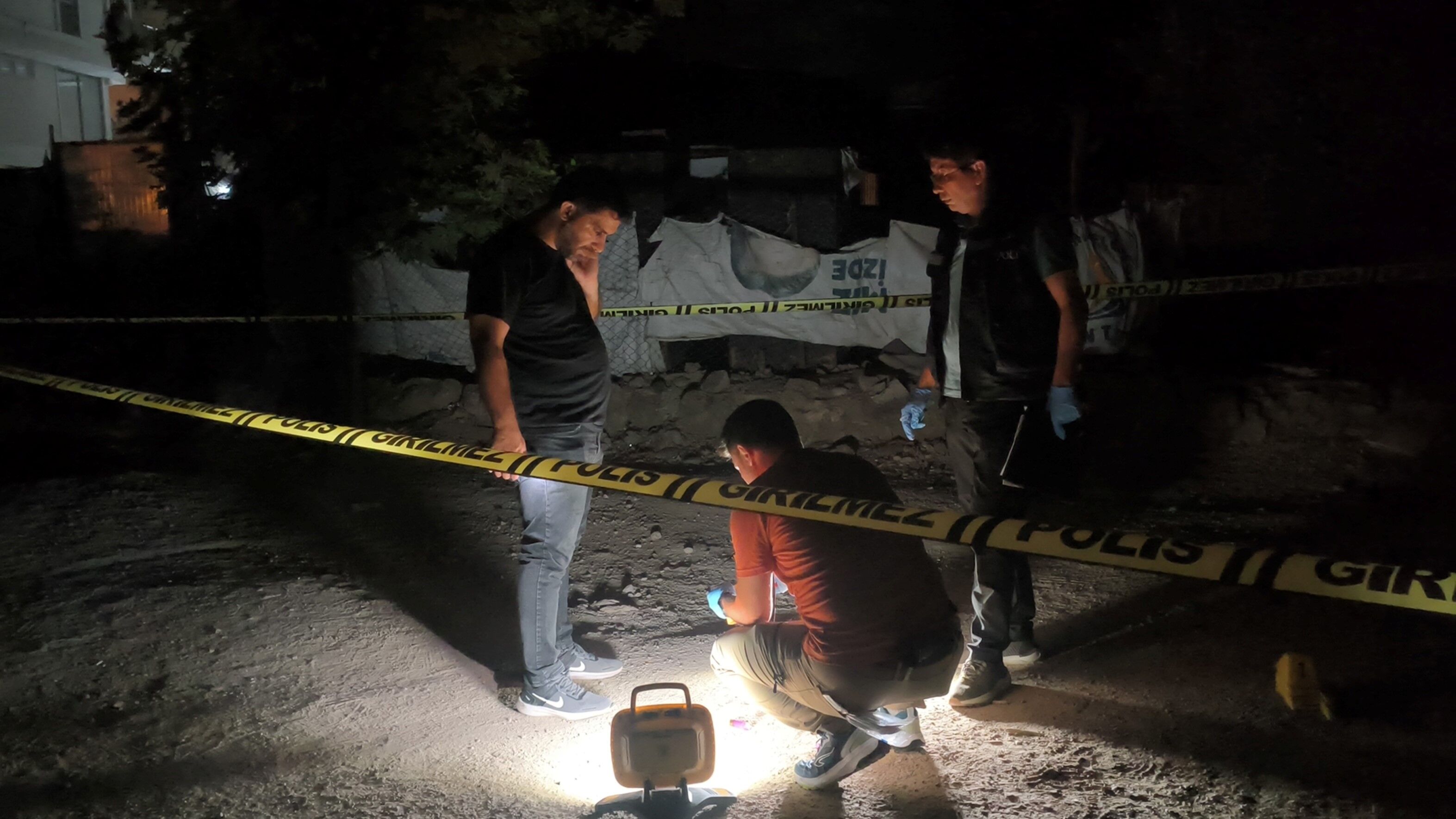 Muratpasa Ilcesi Pompali Tufekli Saldiri Antalya2