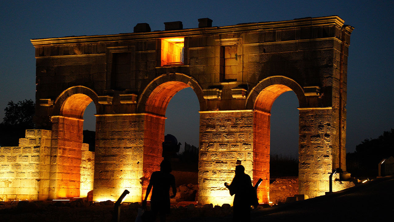 Patara Antik Kenti Ziyaretci Antalya4