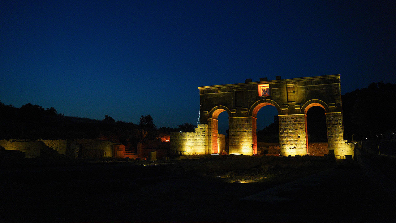 Patara Kent Kapisi Su Akisi Antalya3
