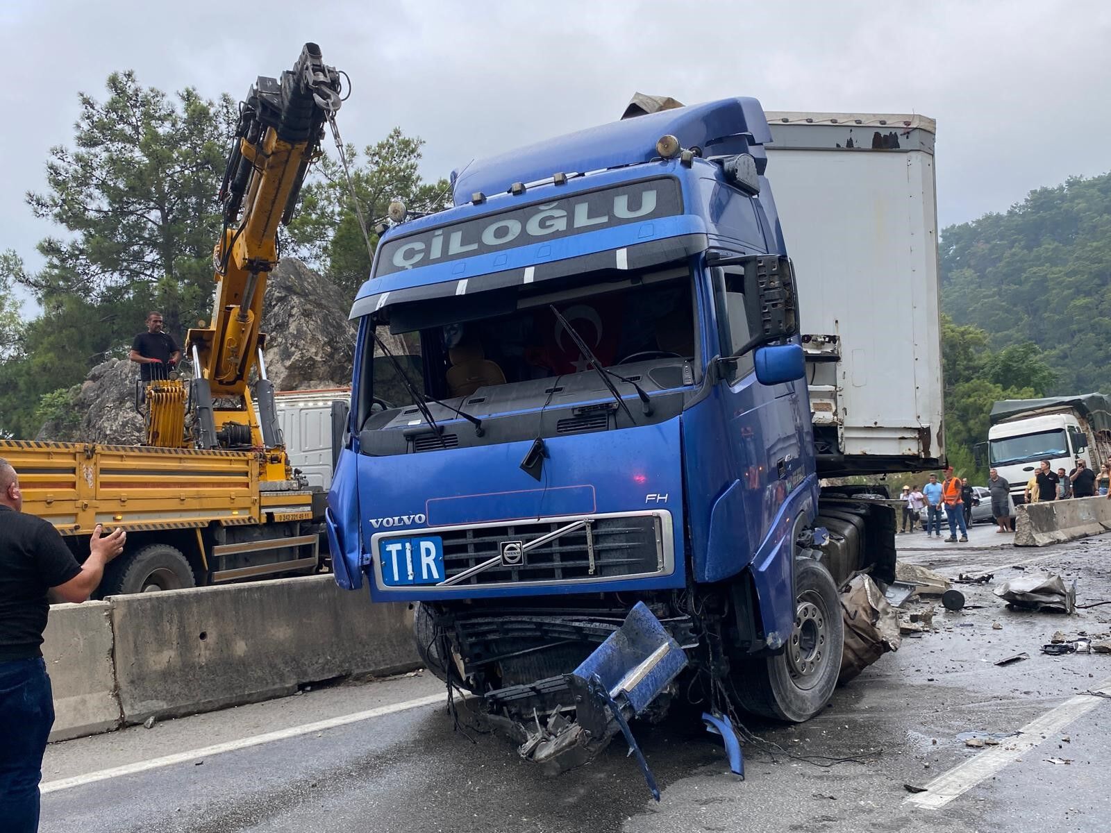Tir Kazasi Kemeryolu Antalya2