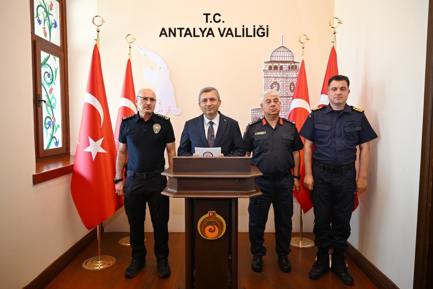Vali Sahin Antalya Asayis Mayis1