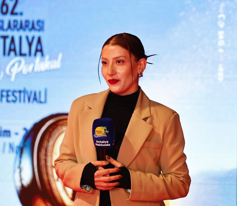 İlayda Zeybek