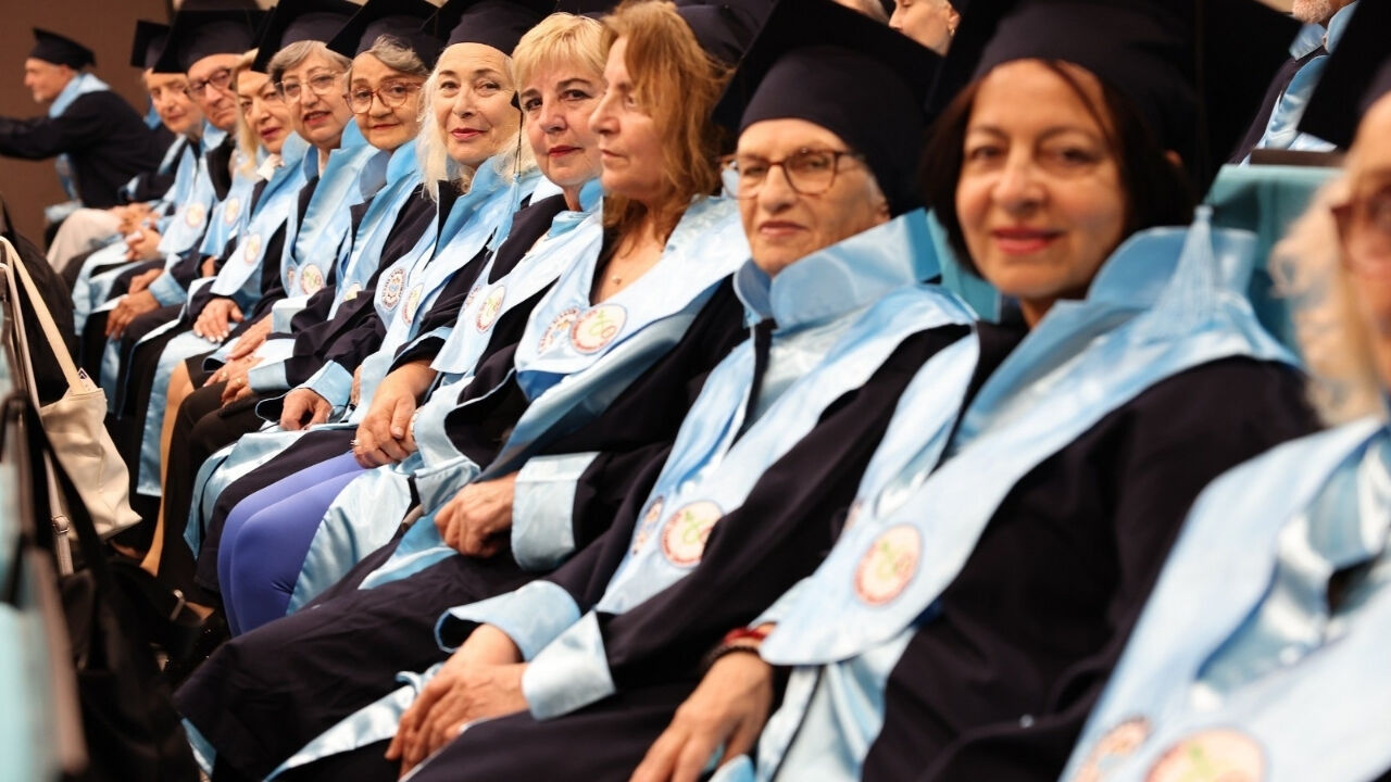 60+ Tazelenme Üniversitesi Projes