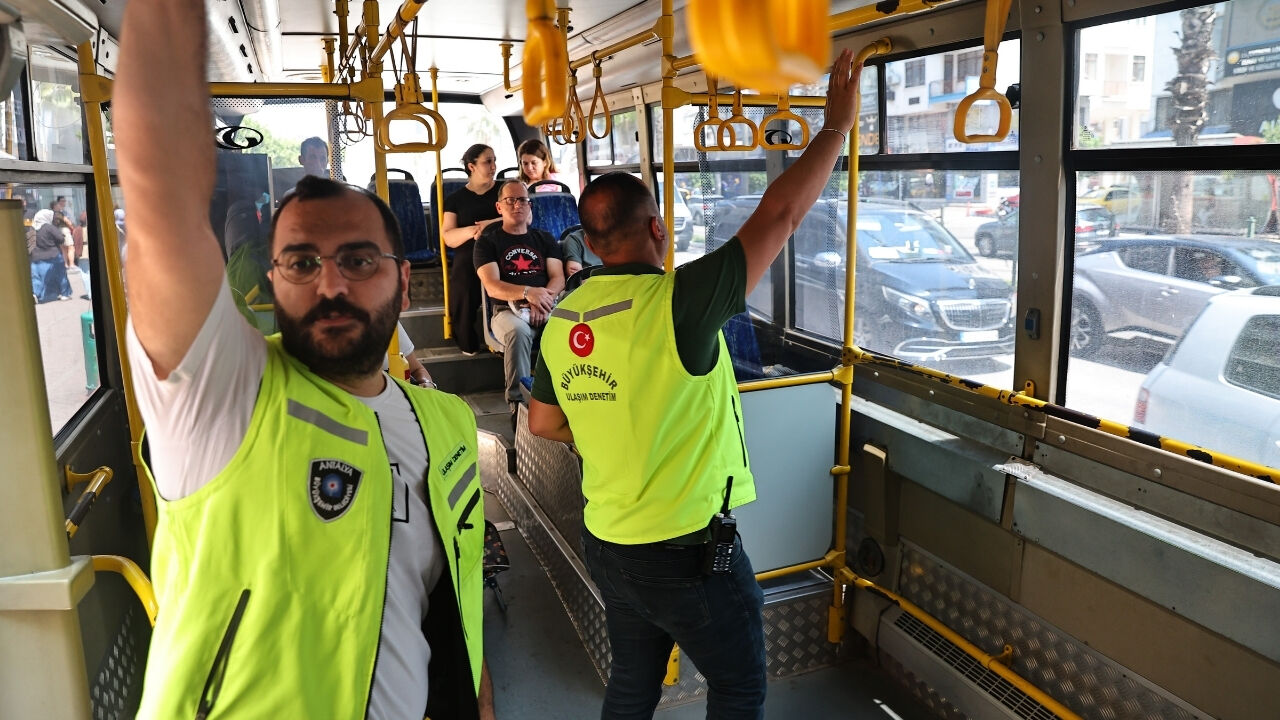 Antalya'da Ulaşımda Kontroller Sürüyor-3