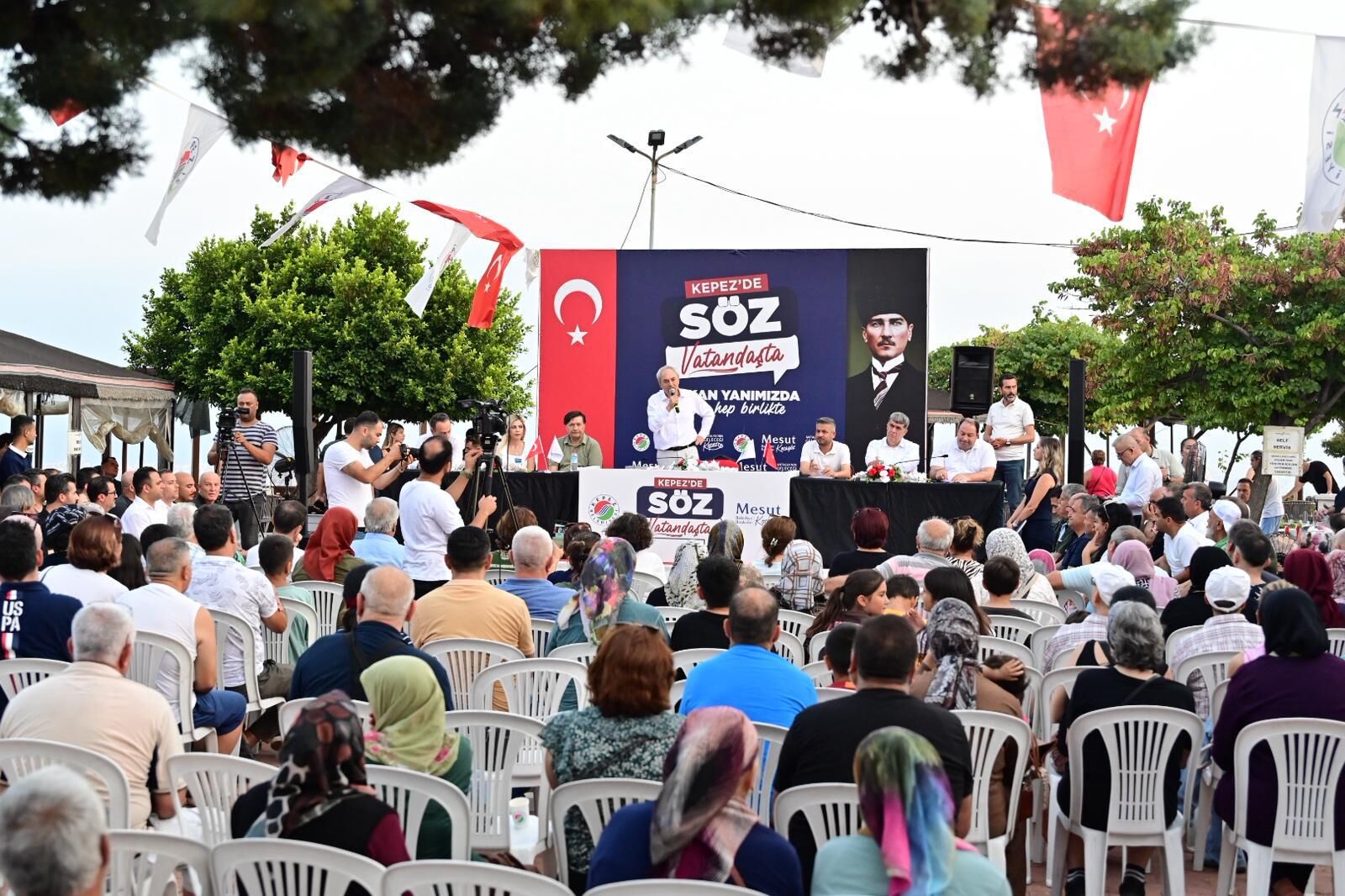 H A B E R D U Z E L T E M E Baskan Kocagoz, Sozu Vatandasa Birakti 7