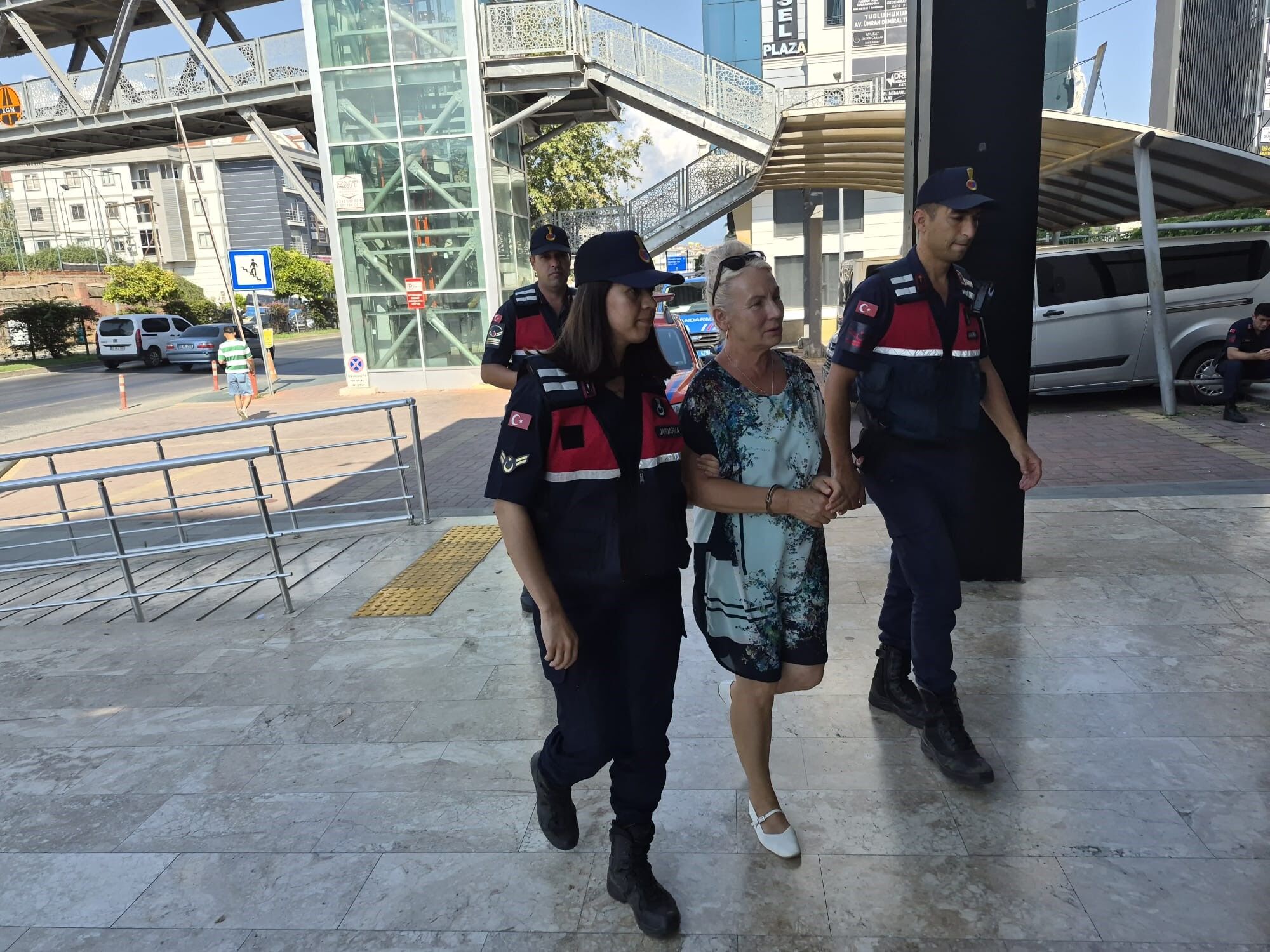 Alanya Hasema Tutuklu Yonetici3