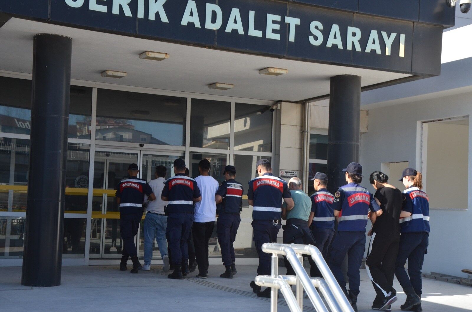 Antalya Serik Dolandiricilik 4 Gozalti1