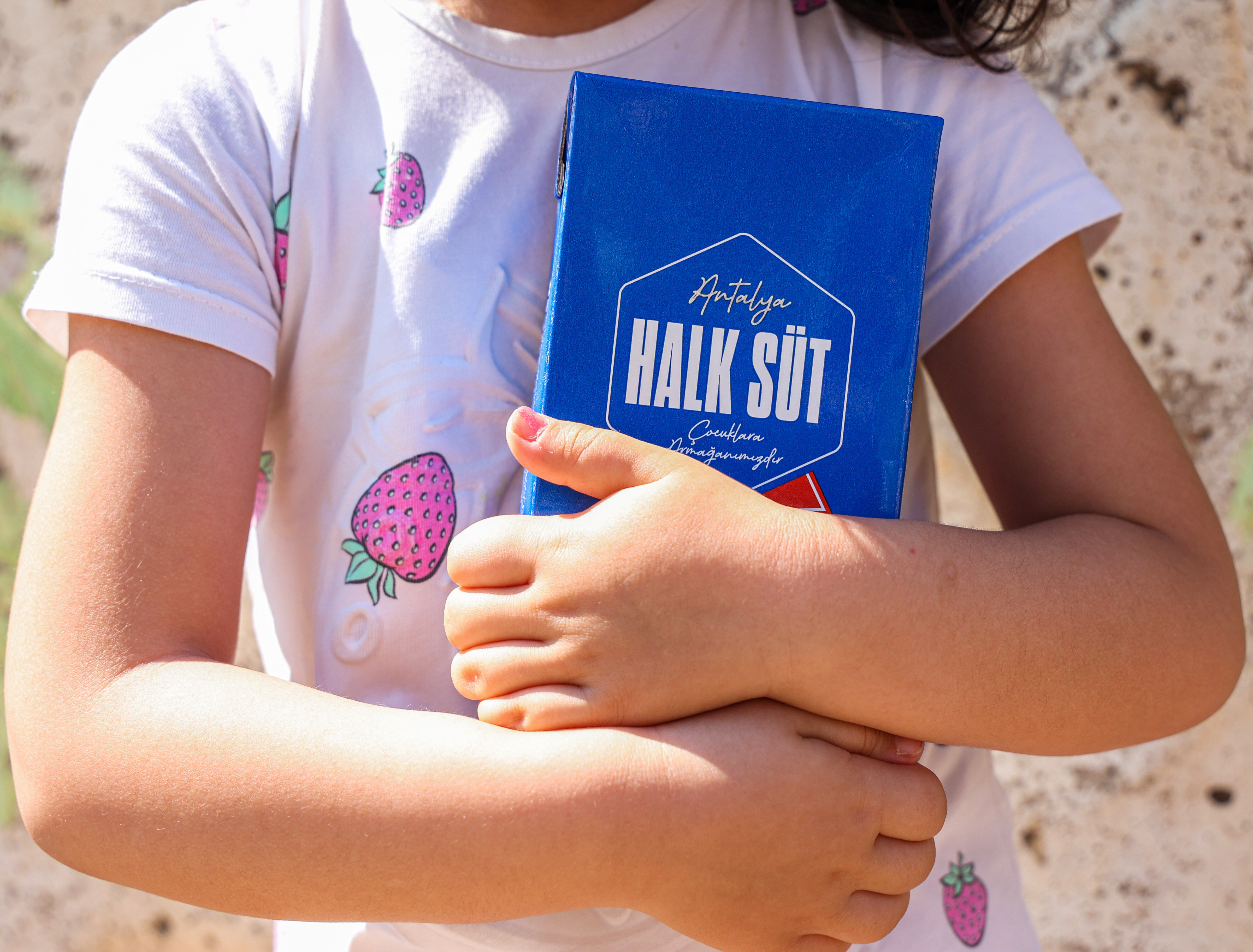 Antalyalı Minikler Halk Sütle Büyüyor (6)