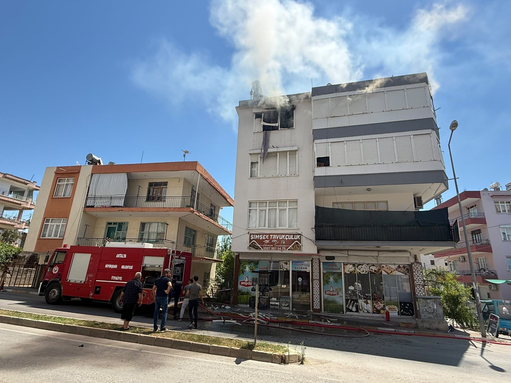 Bina Yangin Serik Itfaiye Eri 3