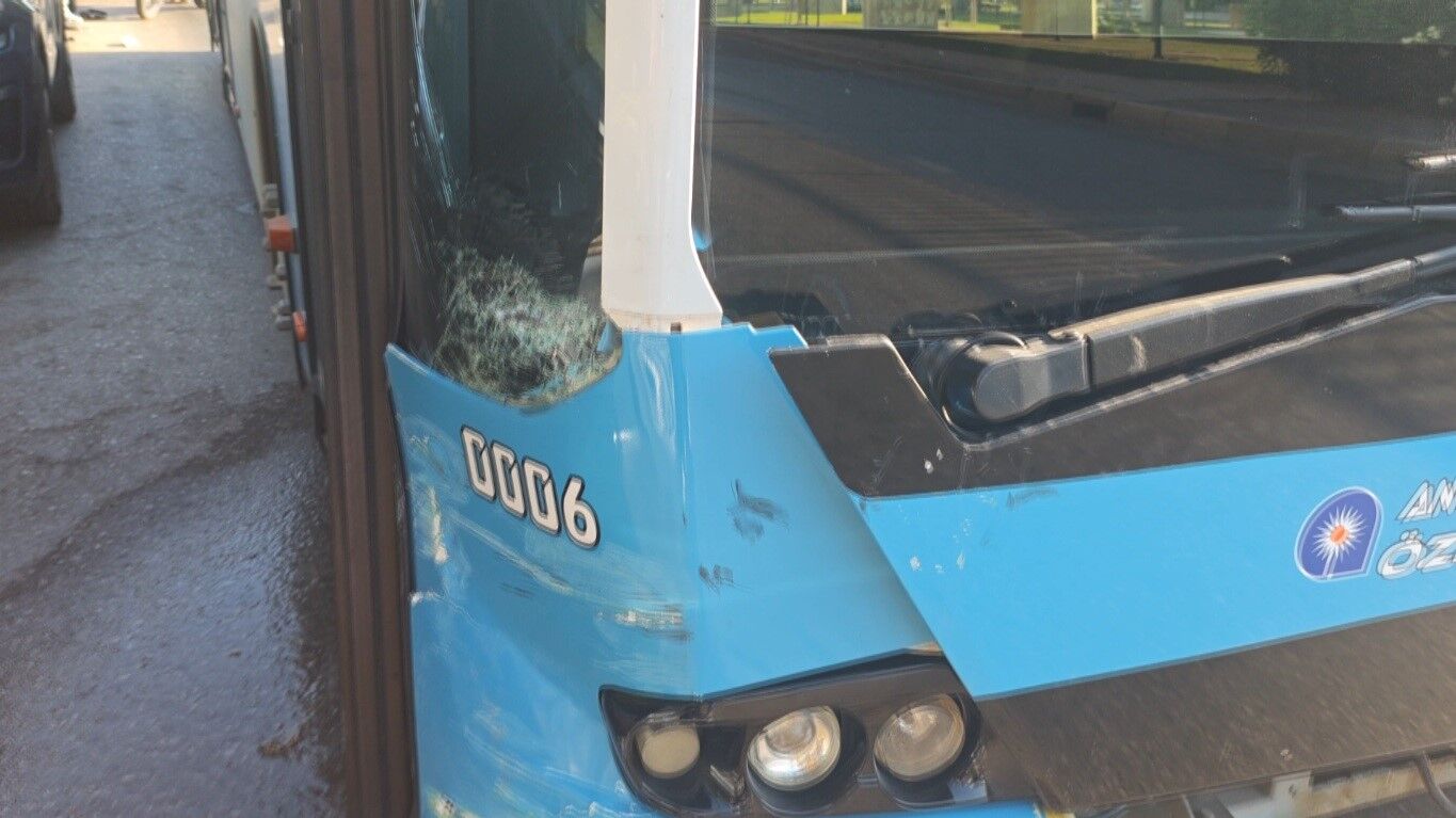 Halk Otobusu Meltem Mahallesi Antalya Kaza3