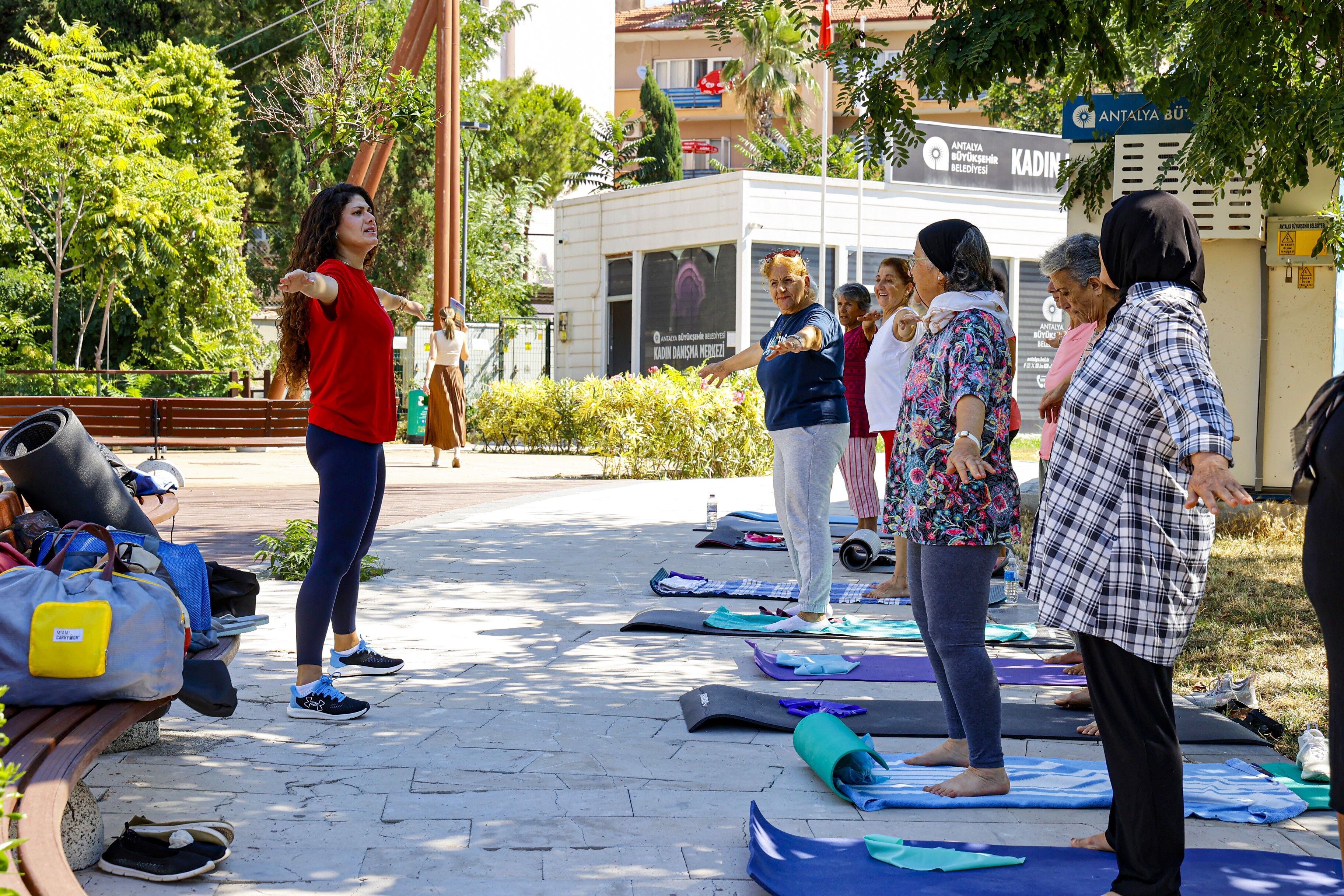 Kadinlar Sabah Sporu Antalya1