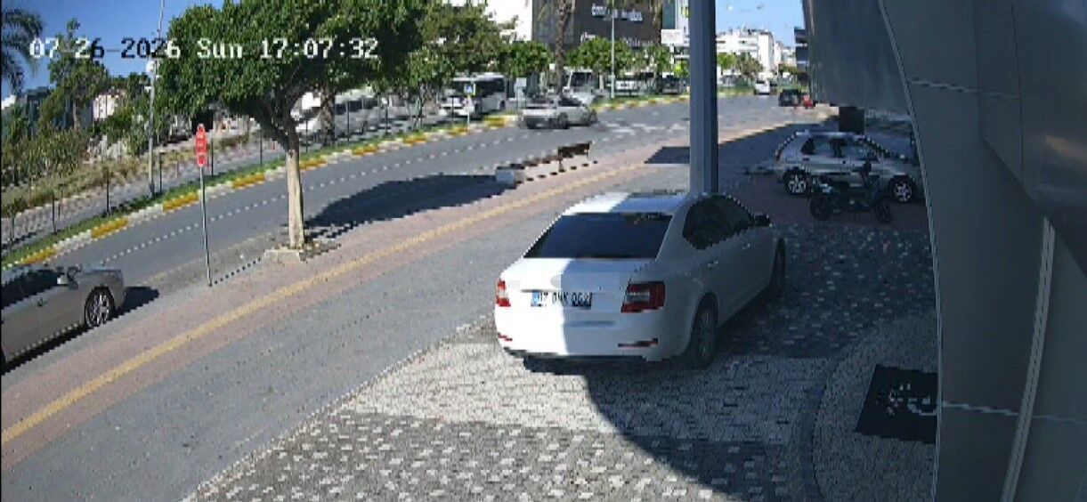 Manavgat Ani Manevra Kaza Antalya 3Yarali1