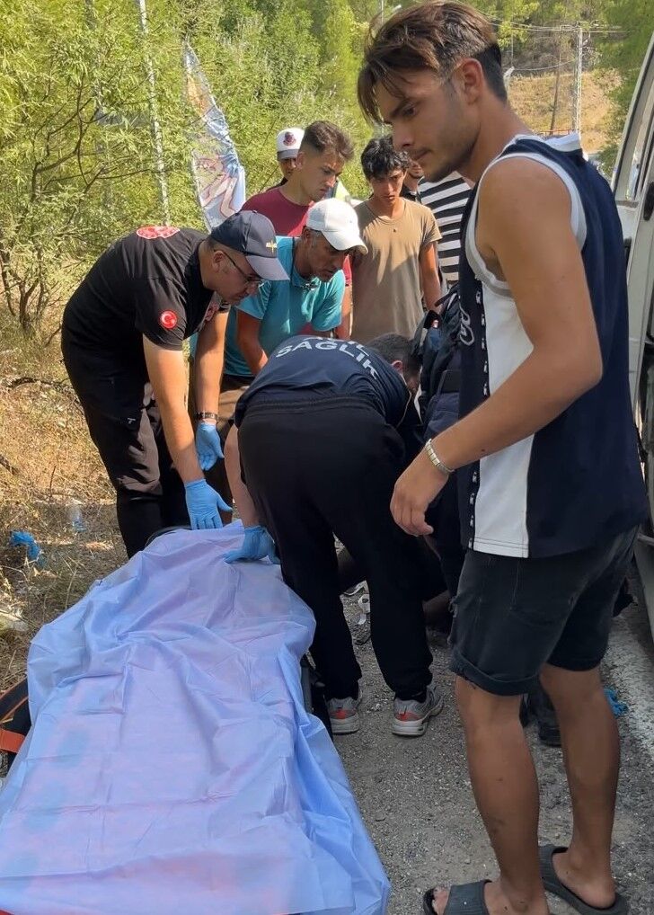 Manavgat Romork Botlar Devrildi1