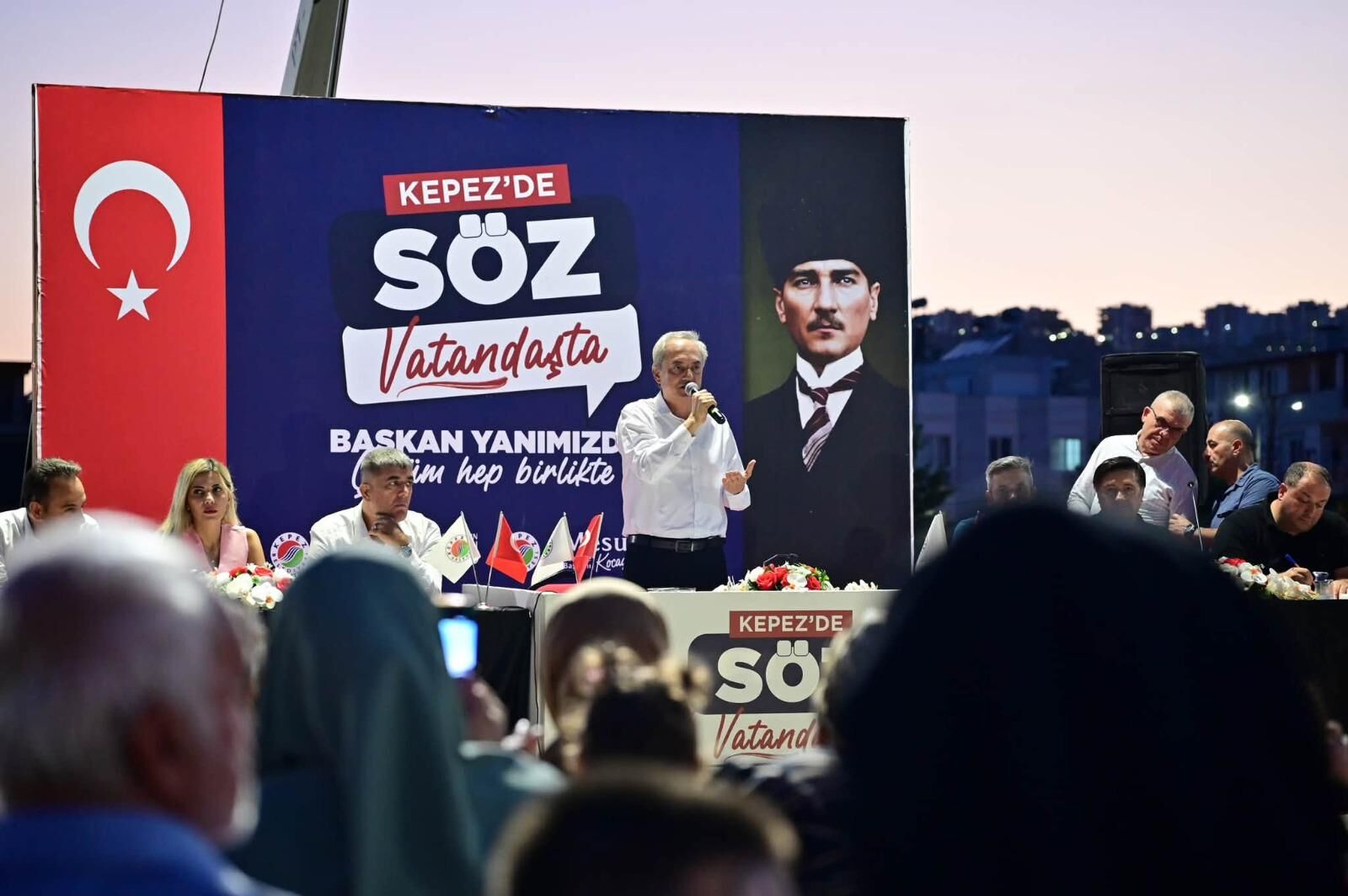 Mesut Kocagoz Soz Vatandasta Antalya1