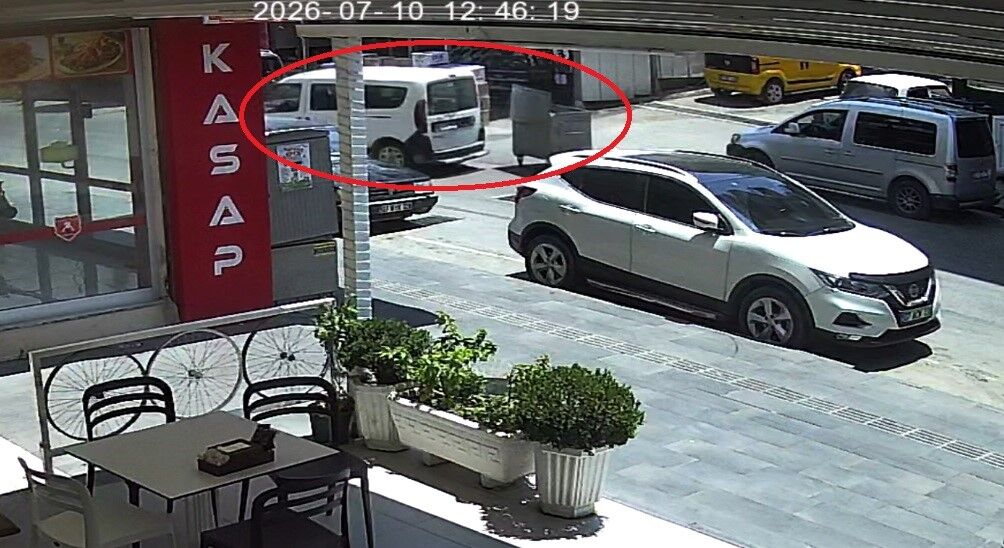 Serik Cop Kenteyneri Antalya Kaza5