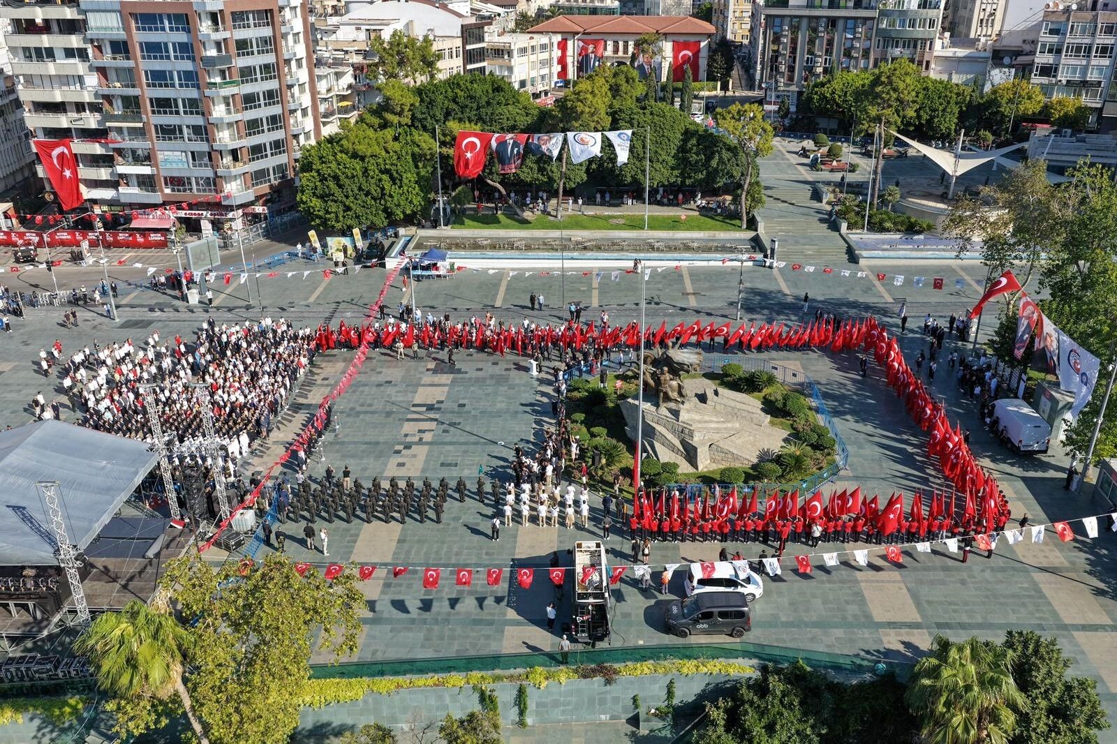 Antalya 30 Agustos Bayram Coskusu2