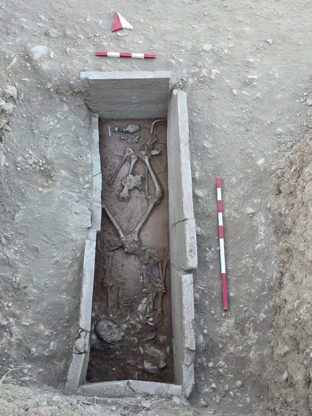 Antalya Aspendos Mezar Kesif2