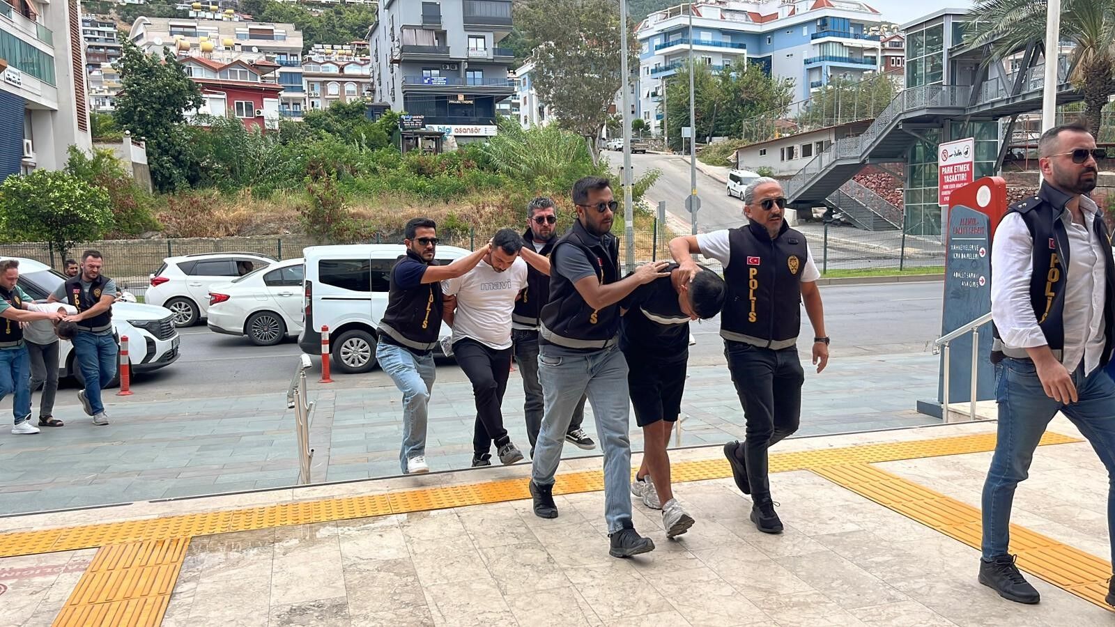 Antalya Doviz Burosu Soygunu 3 Tutuklama3