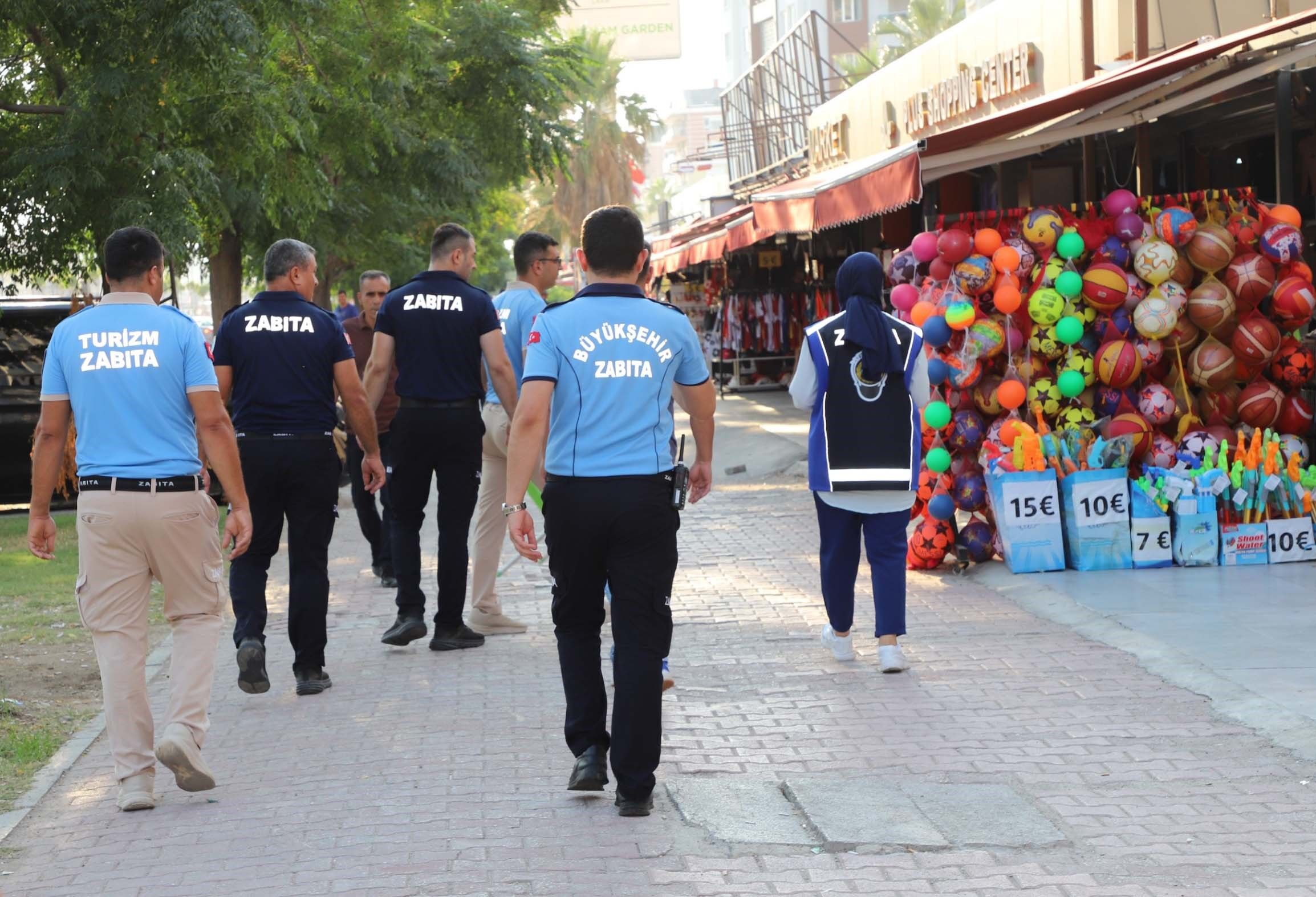 Antalya Kaldirim Isgal Dilenci Denetim2