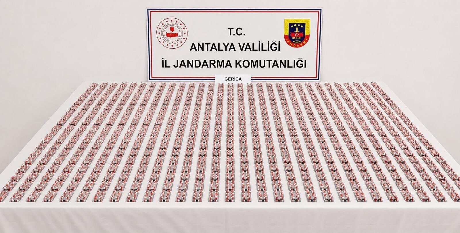 Antalya Uyusturucu Operasyonu 6 Gozalti1