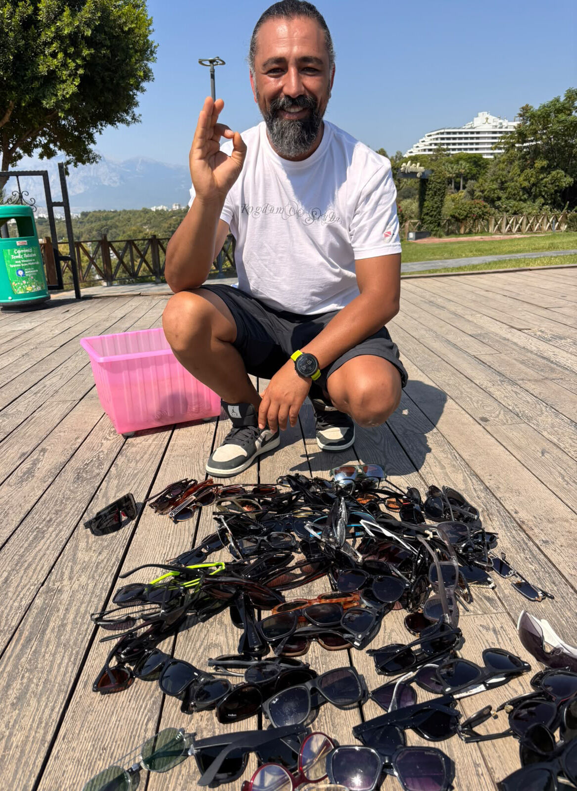 Deniz Kayip Gozluk Telefon Antalya3