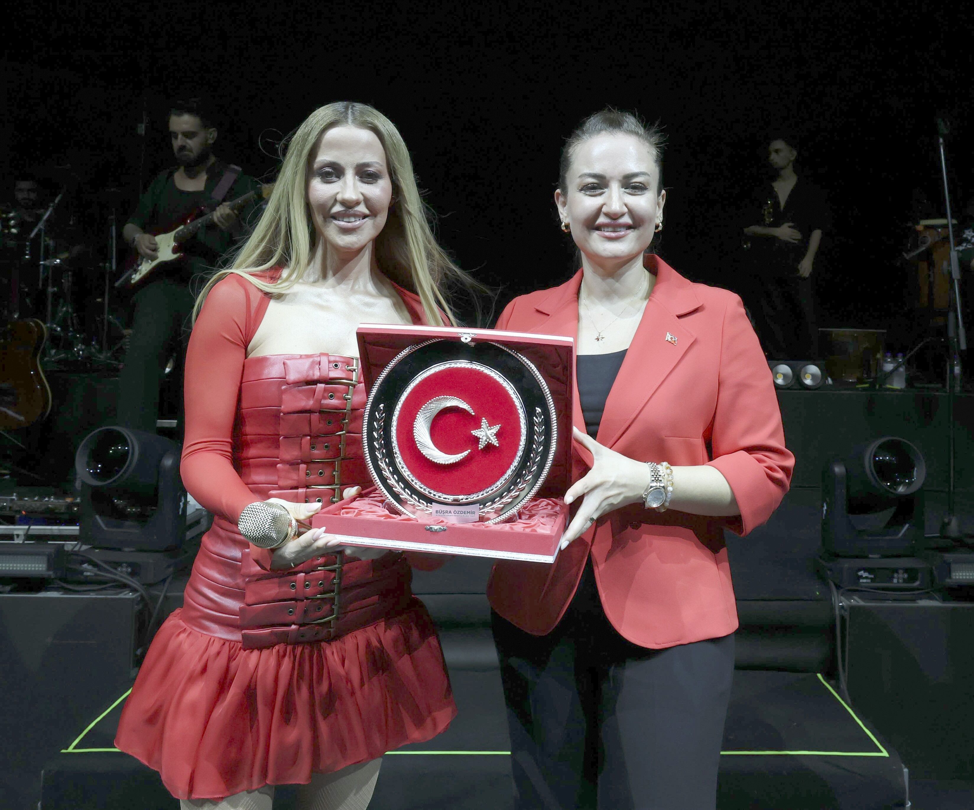 Derya Ulug Zafer Bayrami