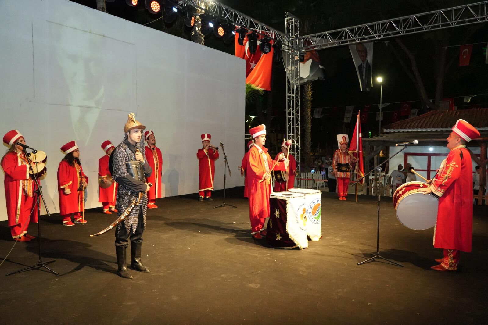 Kepez Kultur Festivalinde Zafer Bayrami Coskusu 2