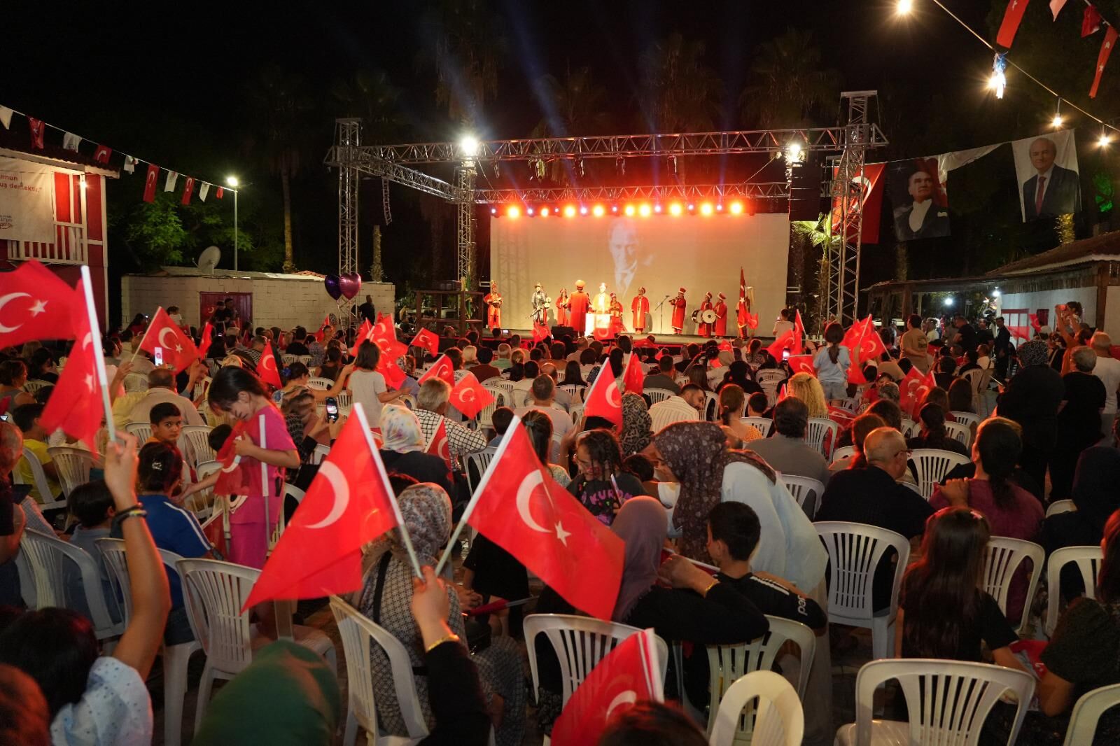 Kepez Kultur Festivalinde Zafer Bayrami Coskusu 4