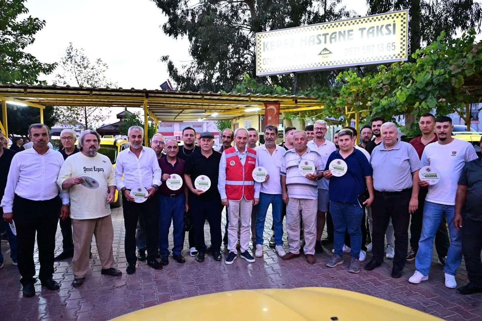 Kepez Temizlik Esnaf Kampanya Sutculer