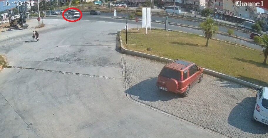 Manavgat Kaza 2 Yarali Kavsak Hatipler3