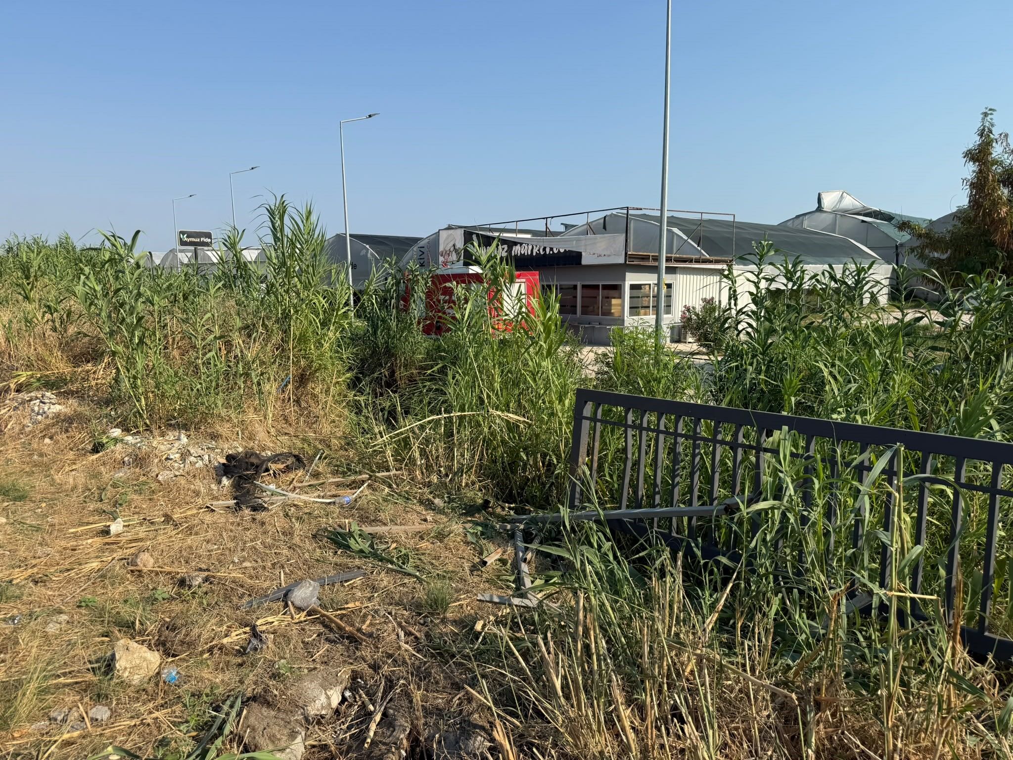 Manavgat Otomobil Dereye Uctu2
