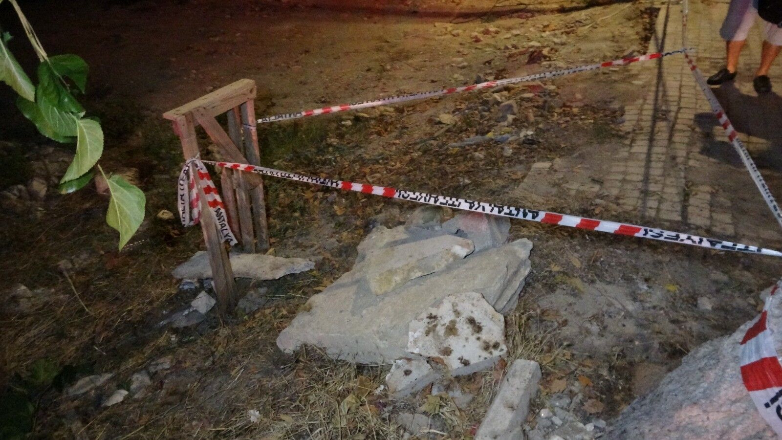 Manavgat Side Antik Kenti Cocuk Kuyuya Dustu4