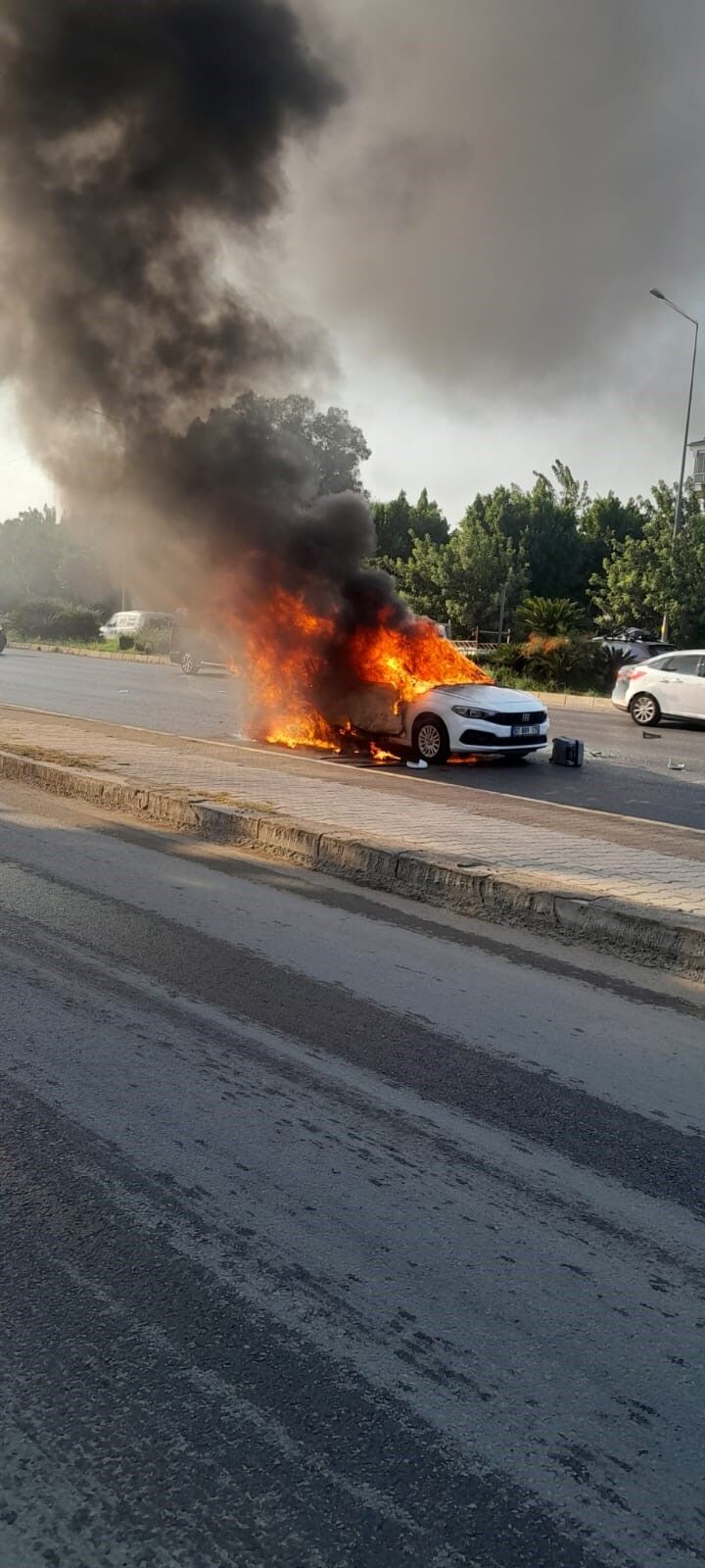 Serik Arac Yangini Orta Mahalle