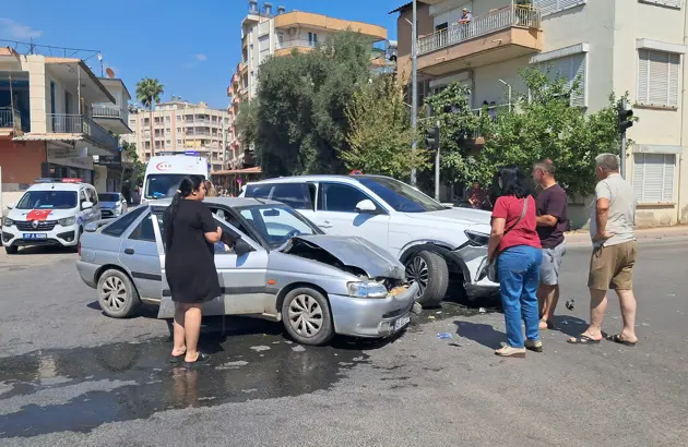 Serik Kavsak Kaza