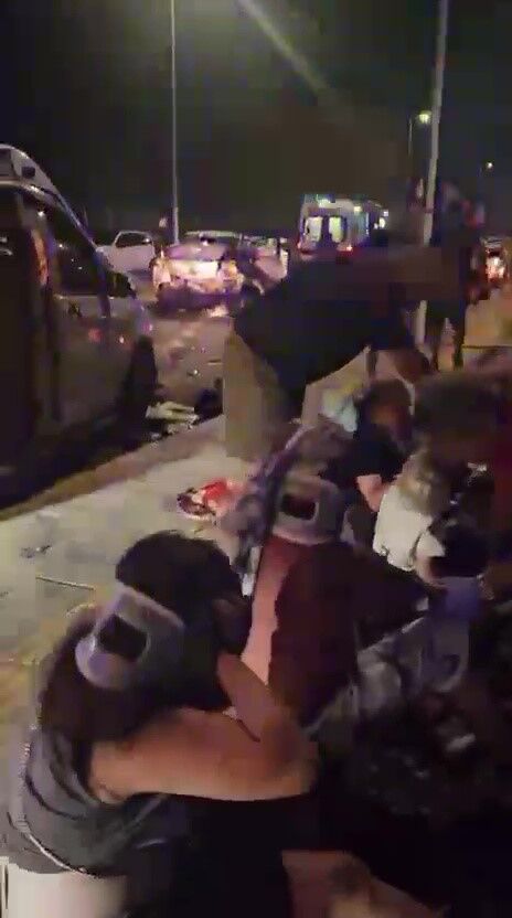 Serik Kaza Otomobil Turist Kafa Kafaya Carpisti6