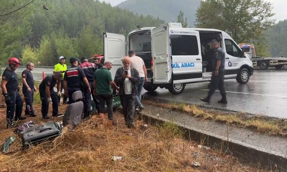 Akseki Kamyonet Kaza Hayatini Kaybetti