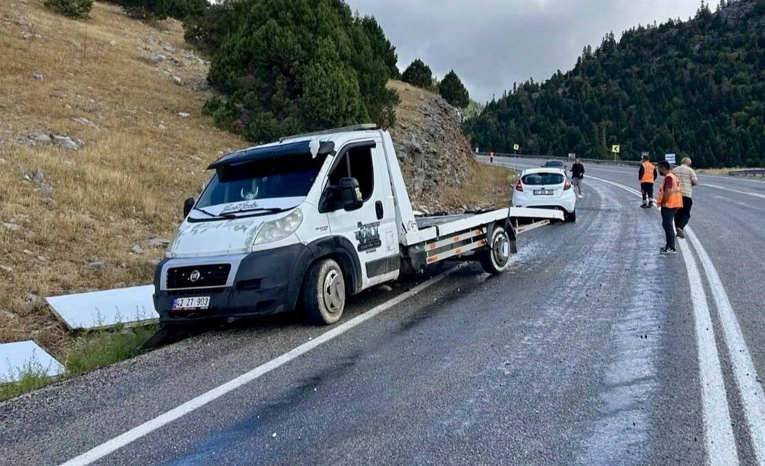 Akseki Trafik Kazasi 2 Surucu Yaralandi2