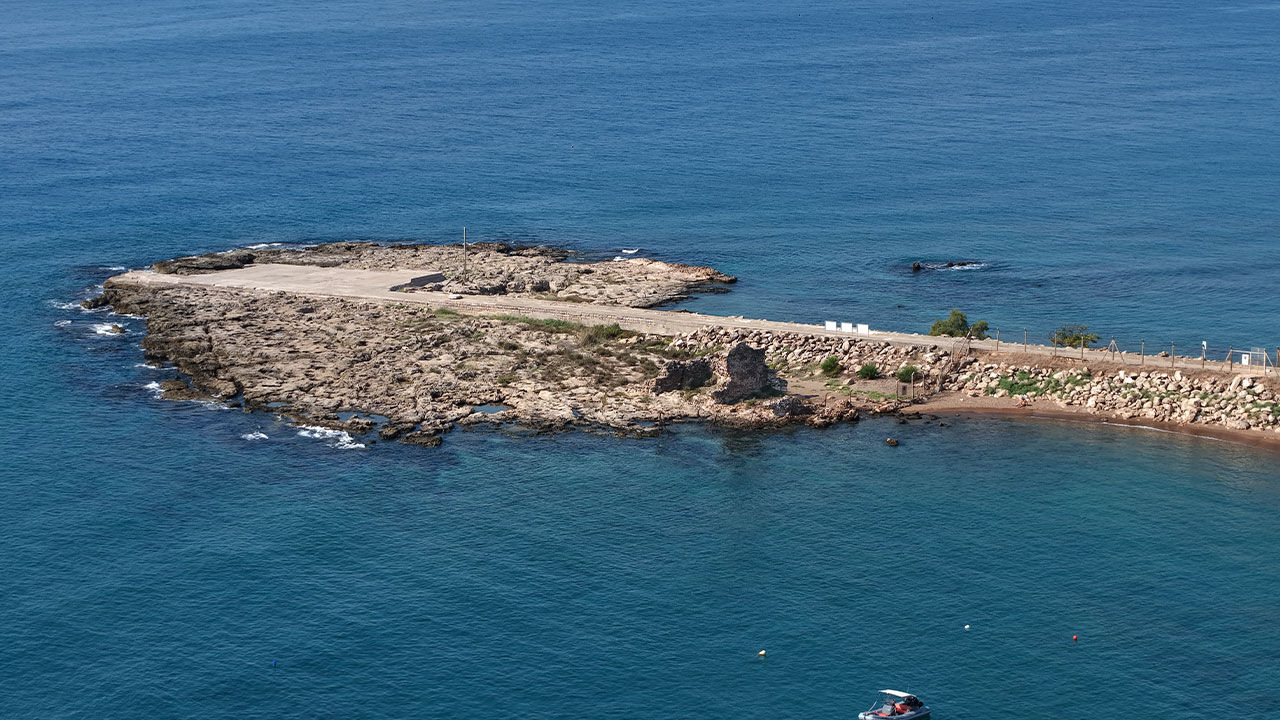 Antalya Izzet Unlu Denizcilesme Platformu Magydos2