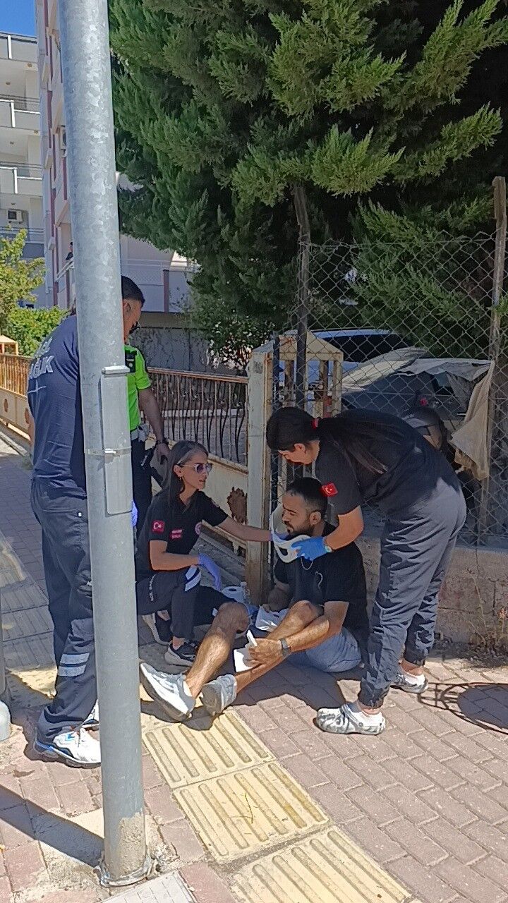 Manavgat Manevra Motosiklet Devrildi Ornek Mahallesi5