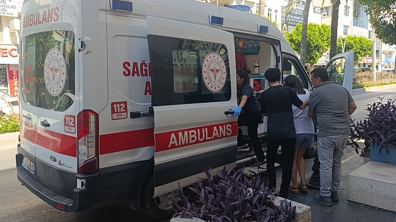 Manavgat Yukari Hisar Mahallesi Kaza Yayaya Carpti3